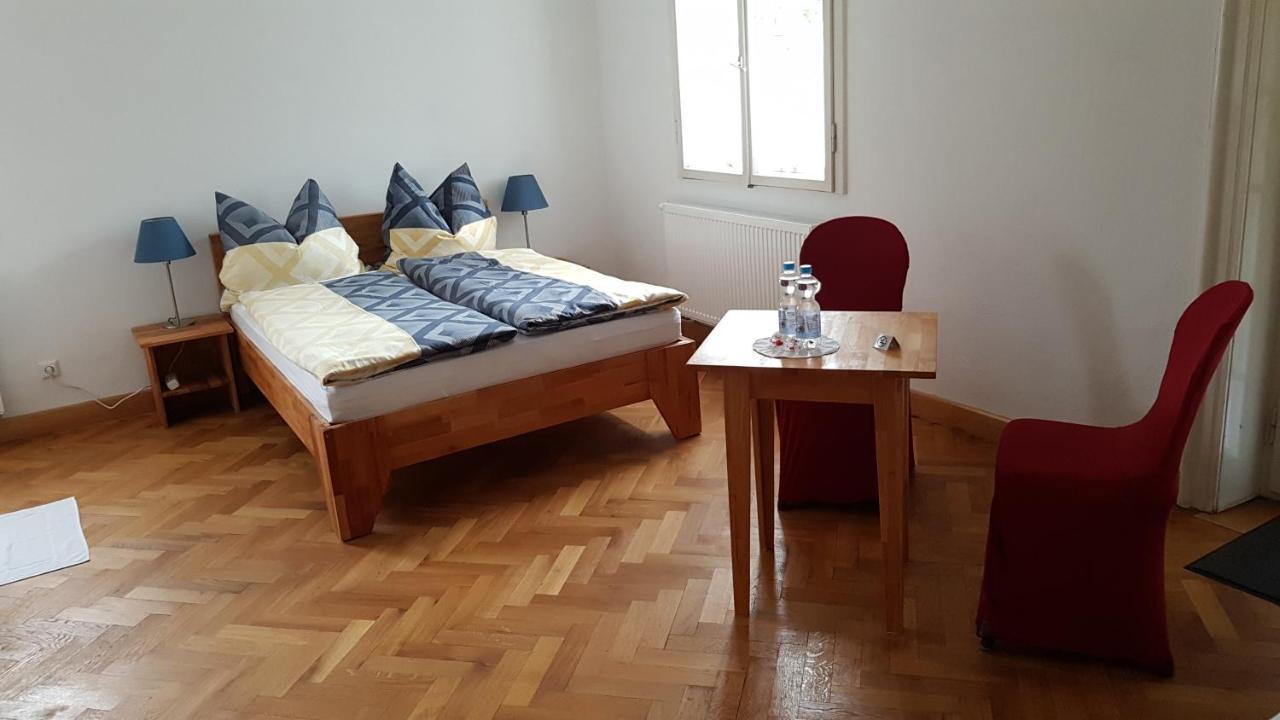 Gaestehaus Lichdi Schwaigern Buitenkant foto